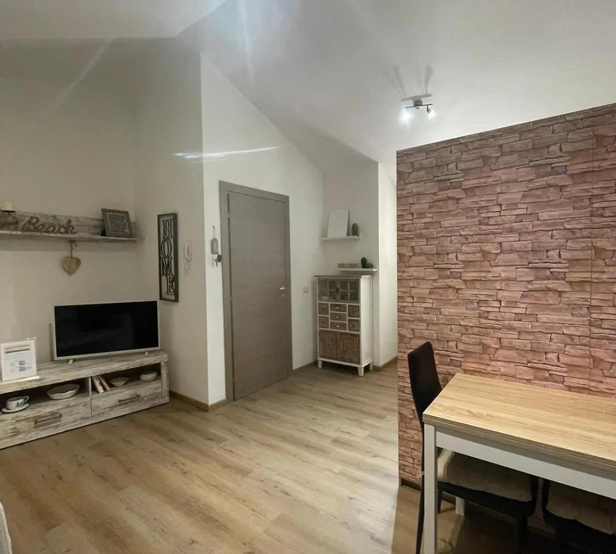 Sophie^s Home - Comfort e Relax a pochi km da Nora Pula Appartamento