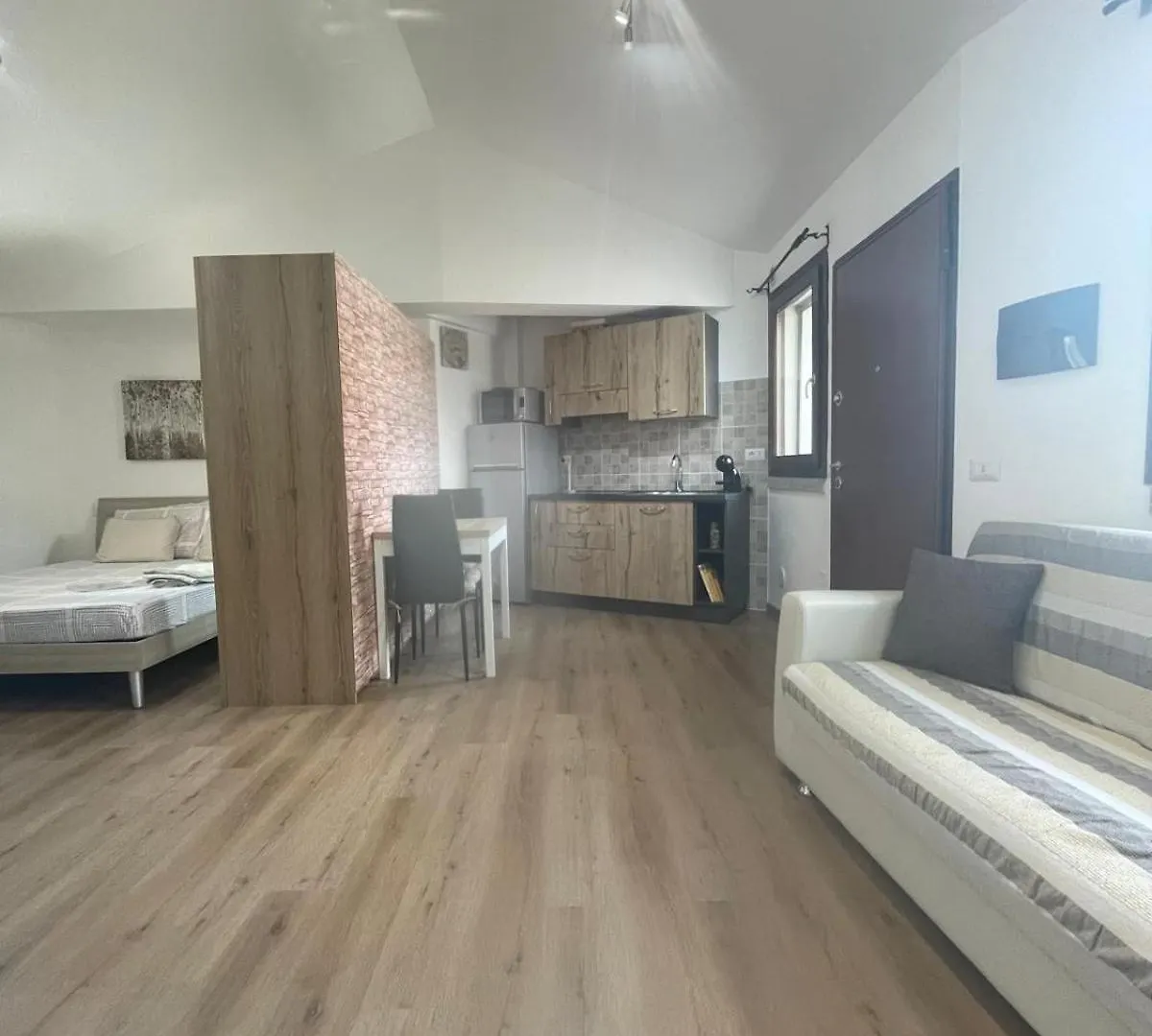 Sophie Home - Comfort E Relax A Pochi Km Da Nora بولا