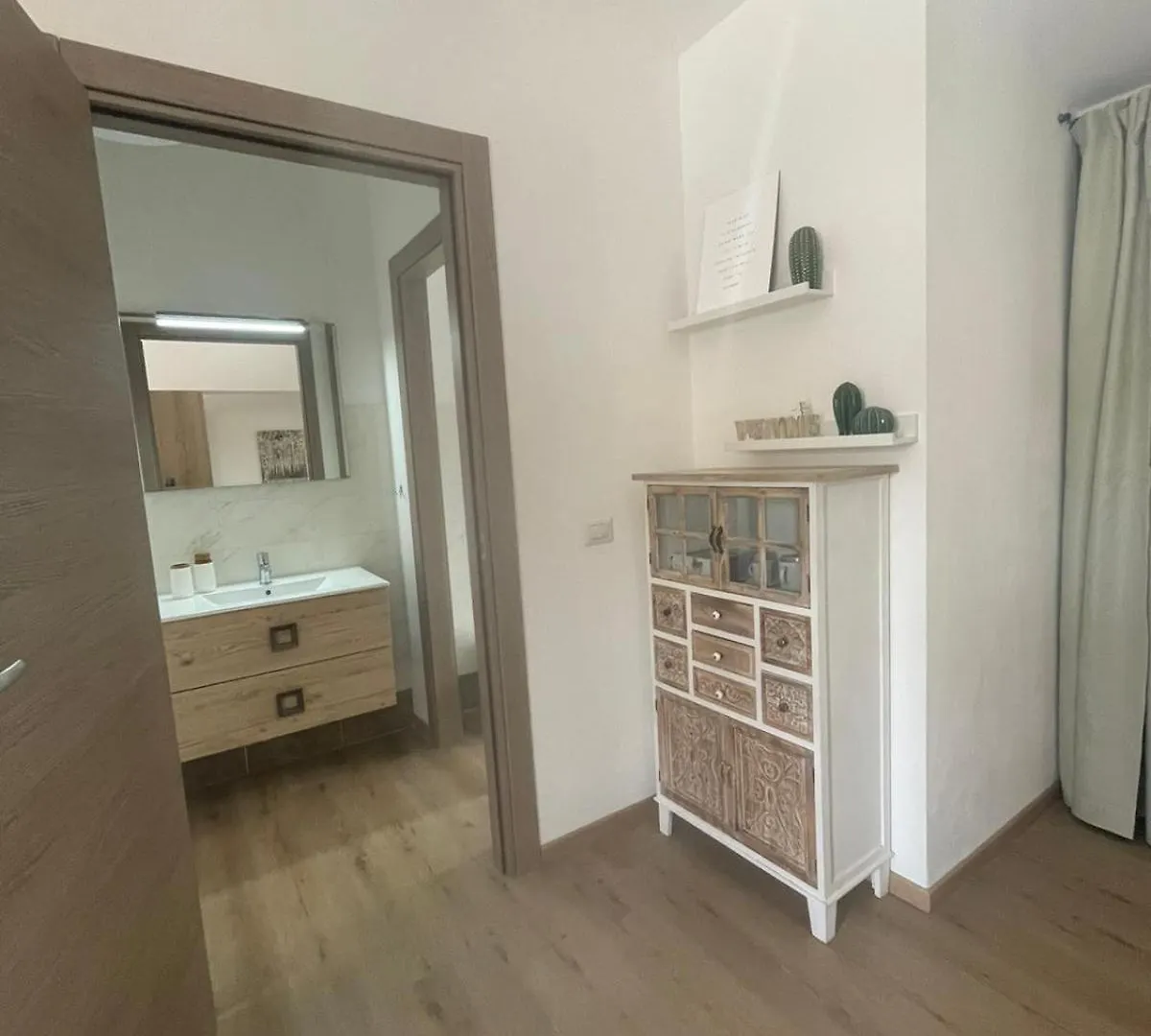 Apartment Sophie Home - Comfort E Relax A Pochi Km Da Nora Pula